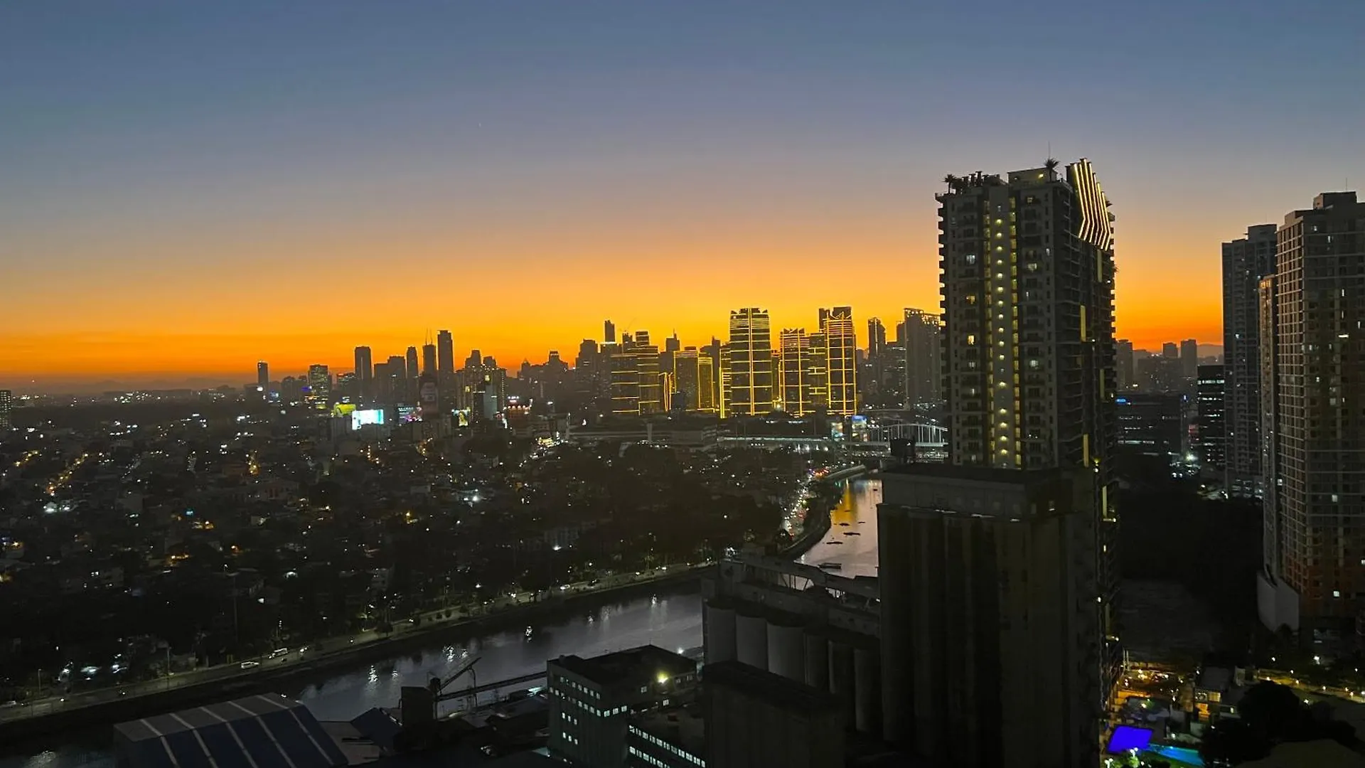 Apartament Near Bgc 1Br Wi-Fi Netflix Balcony Skyline Manila Filipiny