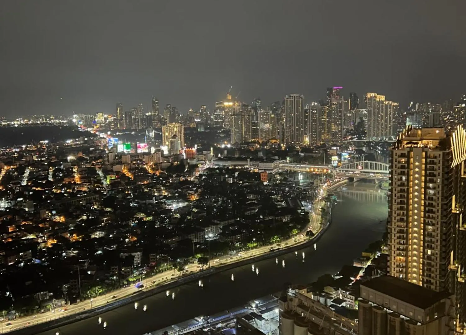 Apartament Near Bgc 1Br Wi-Fi Netflix Balcony Skyline Manila